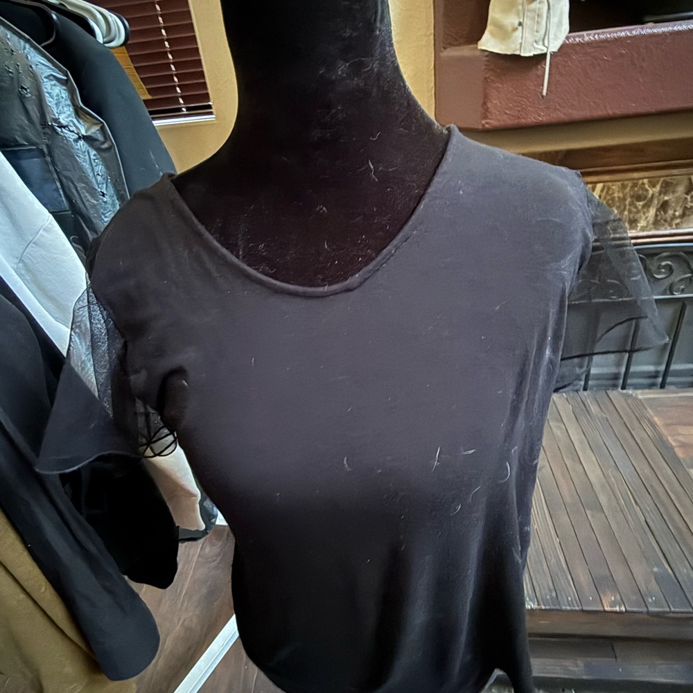 Tahari Black Short Sleeve Women's Top